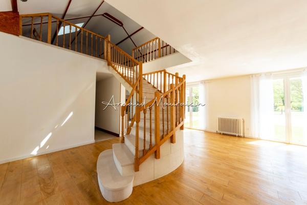 Lumineuse, spacieuse et fonctionnelle !