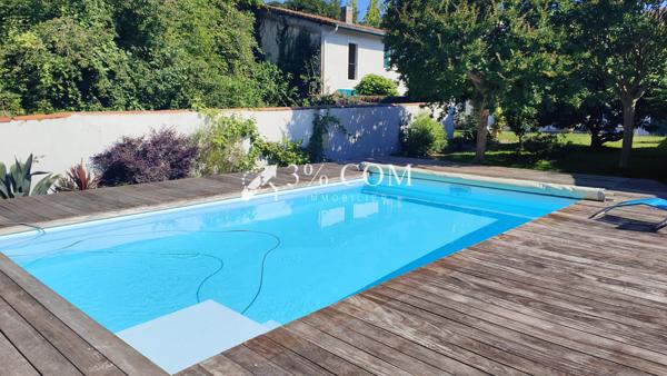 Maison de village avec Appartement indépendant entre Saint Sever et Tartas  Saint-Sever (40500)