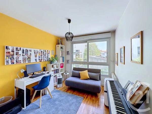 Maison à vendre  5 pièces - 142,64 m 2   LYON  - 69008