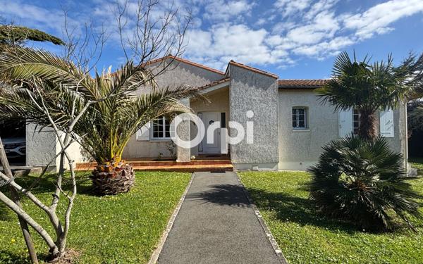 Maison à vendre    4 pièces •  Marennes