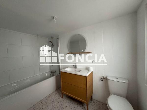 Location Maison 3 pièces 53.5 m² - 4 RUE DE VILVENT Nazelles Negron 37530