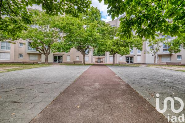 Appartement à vendre 4 pièces 86 m² Lognes