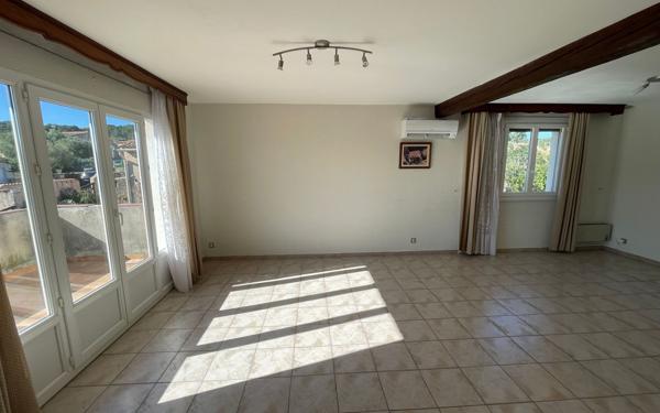 Maison à vendre    6 pièces •  La Seyne-sur-Mer