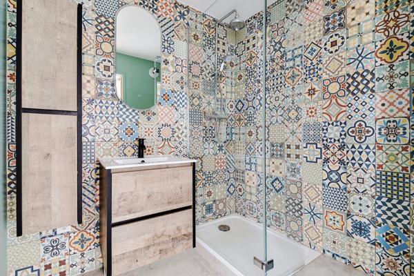 Saint-Denis (93200) Charmant 3 pièces rénové avec terrasse et box fermé – Quartier agréable et familial de La Plaine Saint-Denis