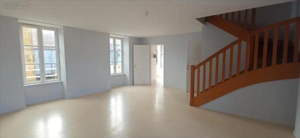 Location - Appartement Langres 52200 3 pièces 90 m 2