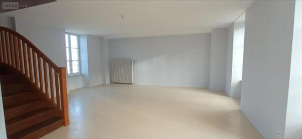 Location - Appartement Langres 52200 3 pièces 90 m 2