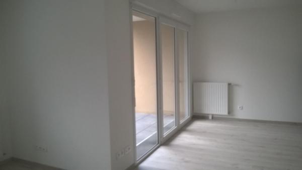 REZE STUDIO A LOUER,  
Reze 44400