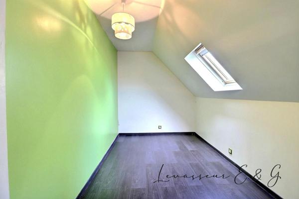 Agnetz - Maison 4 chambres sur sous-sol total et 1450m²