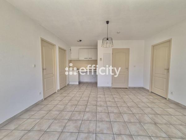 Appartement
         3 pièces
        - 51 m² Exclusivité 130 000 € *