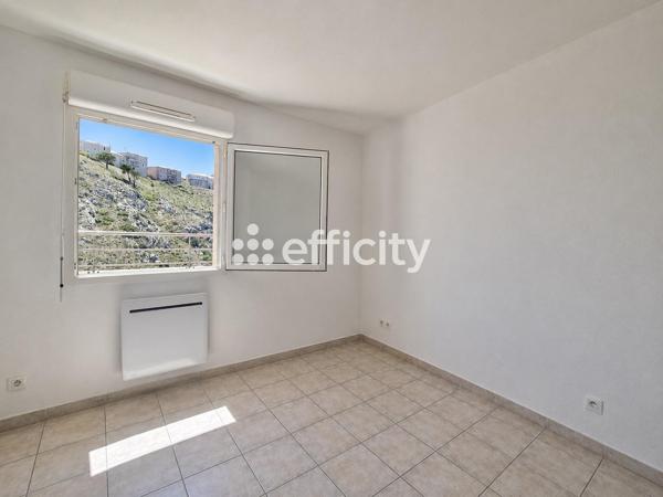 Appartement
         3 pièces
        - 51 m² Exclusivité 130 000 € *
