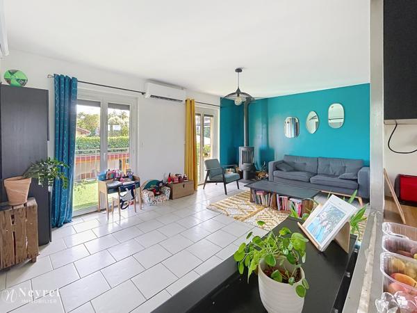 Au calme T4 88m² avec jardin de 368m² privatif VERNAISON LIMITE CHARLY