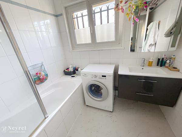 Au calme T4 88m² avec jardin de 368m² privatif VERNAISON LIMITE CHARLY