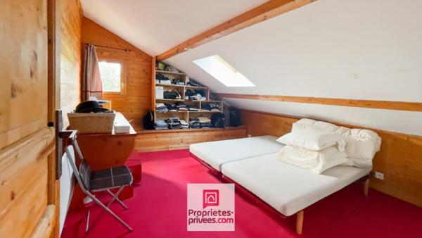 Maison Allevard 7 pièces 163m2  et terrain 15600m2