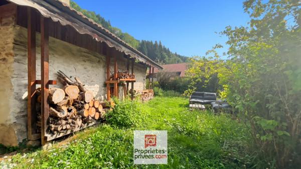 Maison Allevard 7 pièces 163m2  et terrain 15600m2