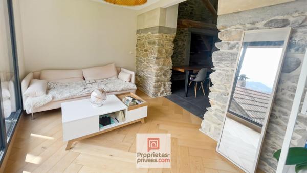 Maison Allevard 7 pièces 163m2  et terrain 15600m2