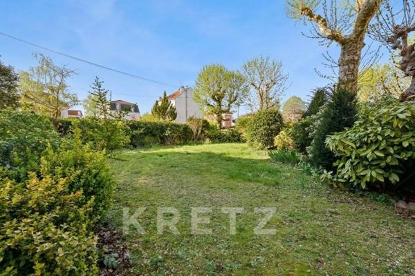 Maison Familiale Mansart avec grand jardin