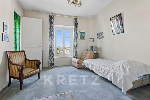 Maison Familiale Mansart avec grand jardin