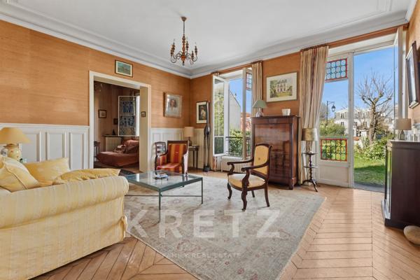 Maison Familiale Mansart avec grand jardin