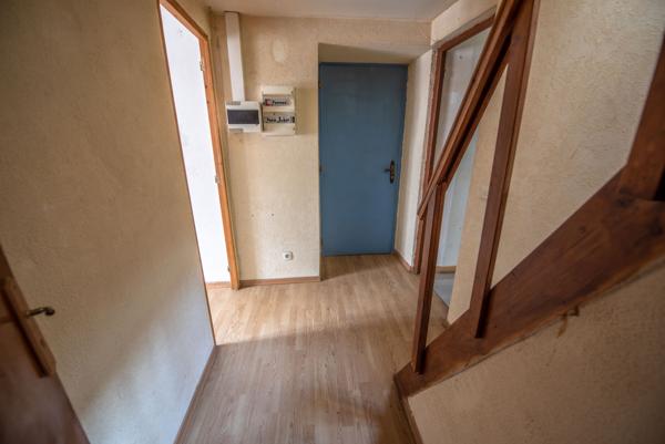 Lalevade-d'Ardèche (07380) Appartement T2 DUPLEX avec Balcon 41m² (65,30 m² au sol)