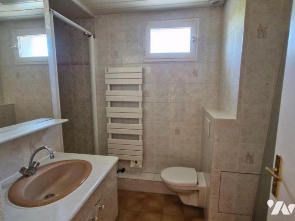 Maison à Vendre à Chantepie (35135) en Ille-et-Vilaine (35)
Cette maison est située dans la co...