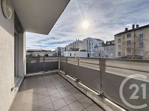 Appartement F3 à vendre  3 pièces - 69,90 m2 LYON - 69008