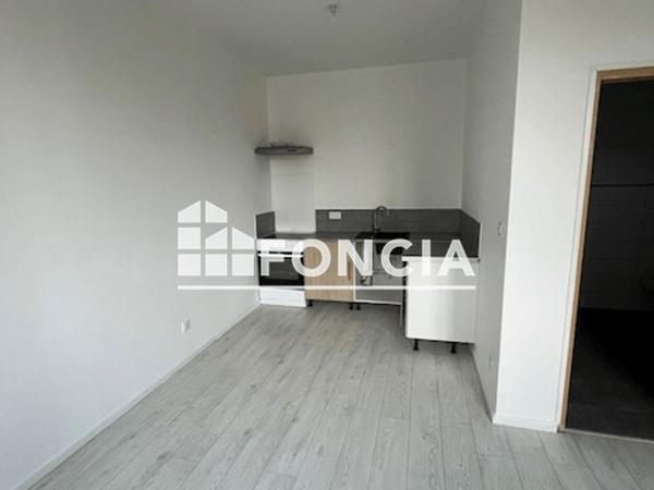 Location Appartement 2 pièces 40 m² - 58 AVENUE D'ARCHES Charleville Mezieres 08000