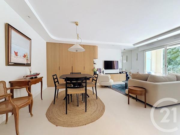 Appartement à vendre  3 pièces - 73 m 2   VALBONNE  - 06