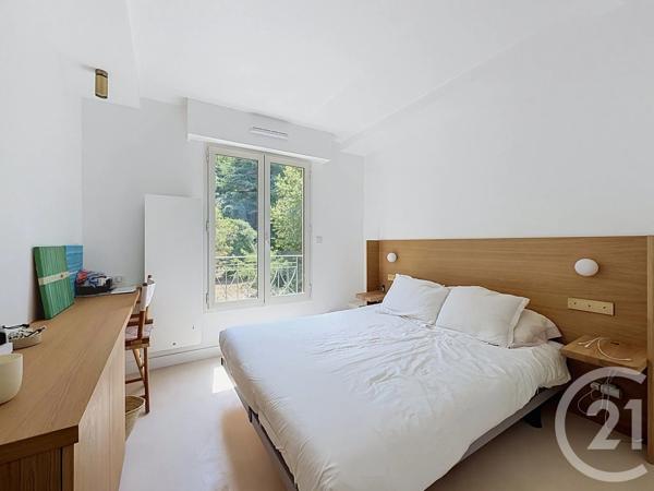 Appartement à vendre  3 pièces - 73 m 2   VALBONNE  - 06
