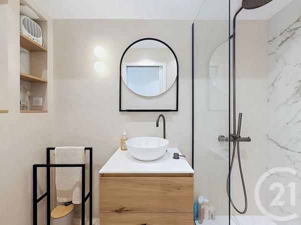 Appartement à vendre  3 pièces - 73 m 2   VALBONNE  - 06