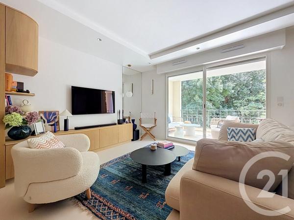 Appartement à vendre  3 pièces - 73 m 2   VALBONNE  - 06