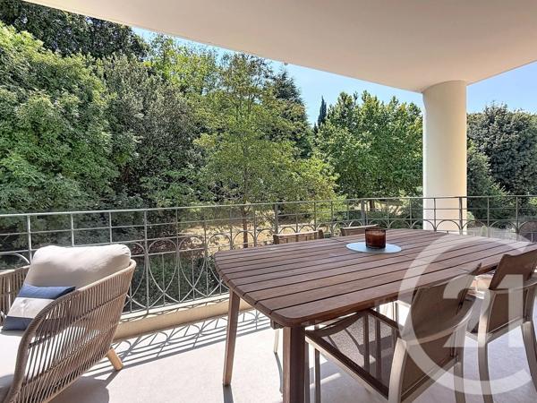 Appartement à vendre  3 pièces - 73 m 2   VALBONNE  - 06