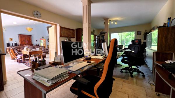 Maison d'exception à vendre à Etaules - 6 pièces, piscine chauffée, 370 m²