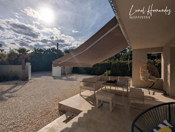Maison rénovée de 123 m² avec terrain plat, clos et arboré de 1250 m²