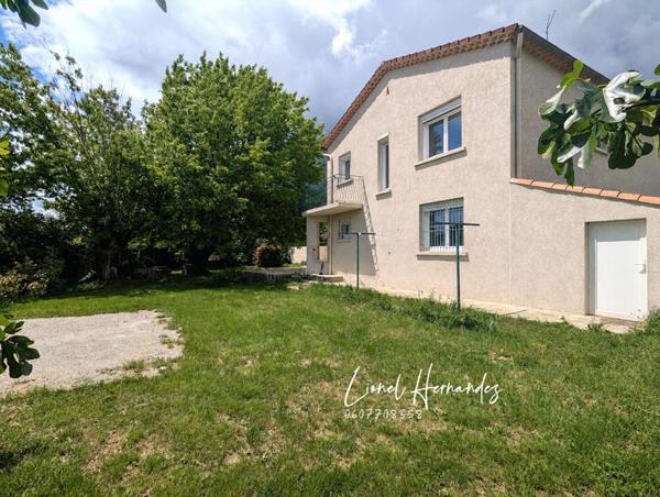Maison rénovée de 123 m² avec terrain plat, clos et arboré de 1250 m²