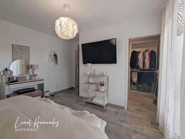 Maison rénovée de 123 m² avec terrain plat, clos et arboré de 1250 m²