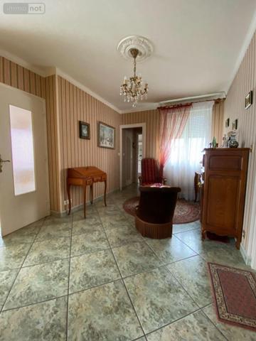 Maison à vendre à Villedieu-sur-Indre dans l'Indre (36320), ref : 1048793