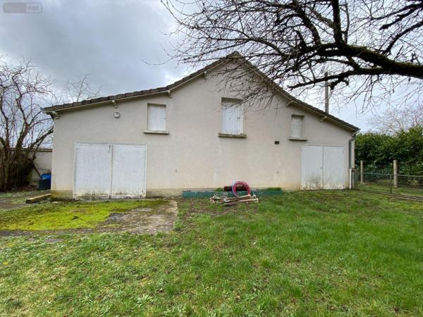 Maison à vendre à Villedieu-sur-Indre dans l'Indre (36320), ref : 1048793