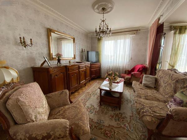 Maison à vendre à Villedieu-sur-Indre dans l'Indre (36320), ref : 1048793