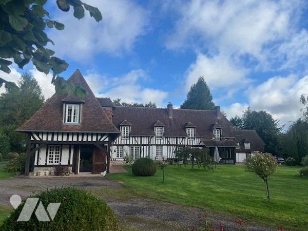 PROXIMITE IMMEDIATE DE THIBERVILLE BELLE PROPRIETE AVEC PISCINE DANS UN BEL ENVIRONNEMENT