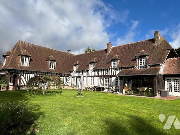 PROXIMITE IMMEDIATE DE THIBERVILLE BELLE PROPRIETE AVEC PISCINE DANS UN BEL ENVIRONNEMENT