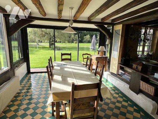 PROXIMITE IMMEDIATE DE THIBERVILLE BELLE PROPRIETE AVEC PISCINE DANS UN BEL ENVIRONNEMENT