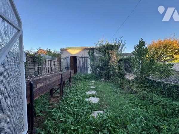 Maison de ville avec jardin et garage