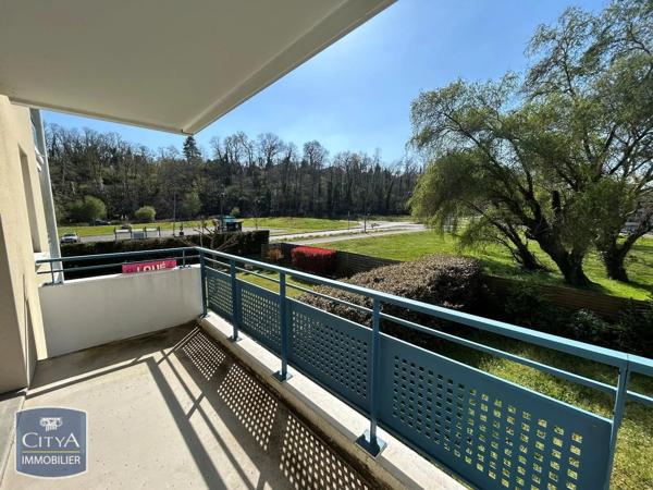 Appartement à louer 2 pièces 41.73m² Saint-Pierre-du-Mont (40280)