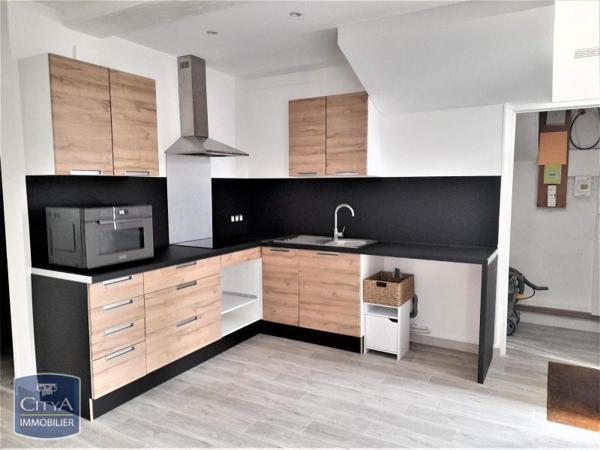 Appartement à louer 2 pièces 63.58m²