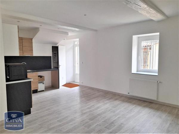Appartement à louer 2 pièces 63.58m²