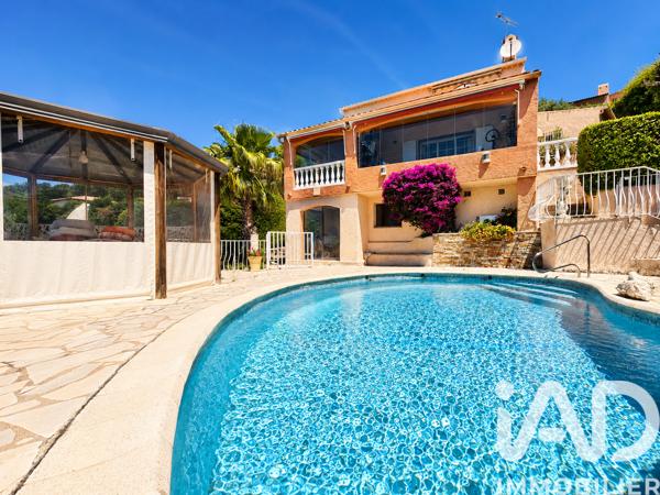 Maison (prestige) à vendre 6 pièces 180 m² Roquebrune-sur-Argens