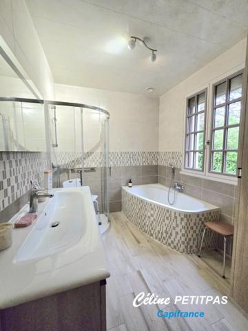 Maison familiale au Quatre Routes d’Iffendic – 6 pièces - 127m² habitable - 2810m² de terrain