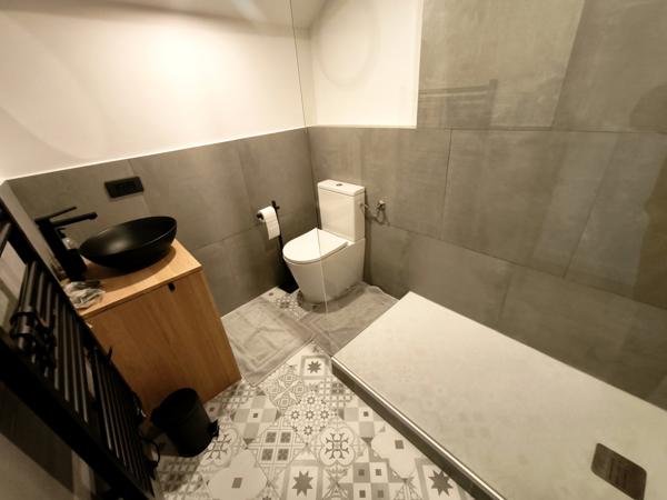 Les Angles (66210) MAISON 6 PIECES LES ANGLES