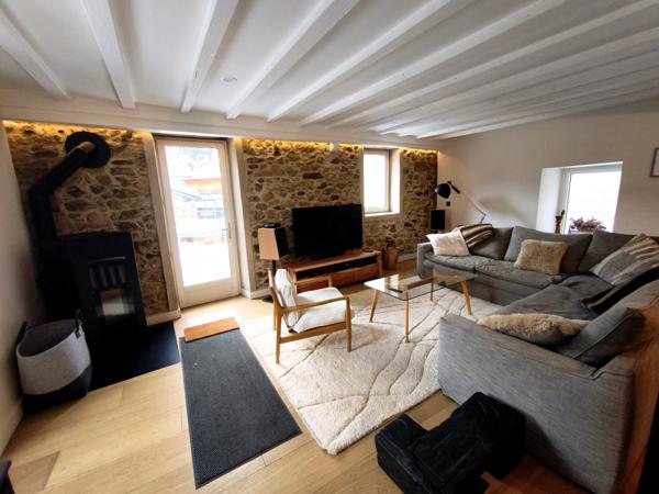 Les Angles (66210) MAISON 6 PIECES LES ANGLES