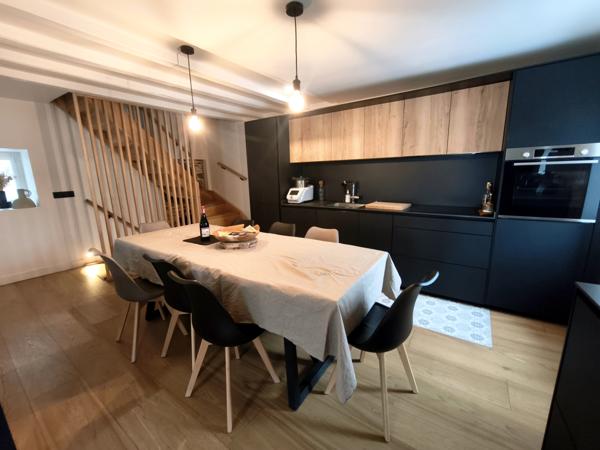 Les Angles (66210) MAISON 6 PIECES LES ANGLES